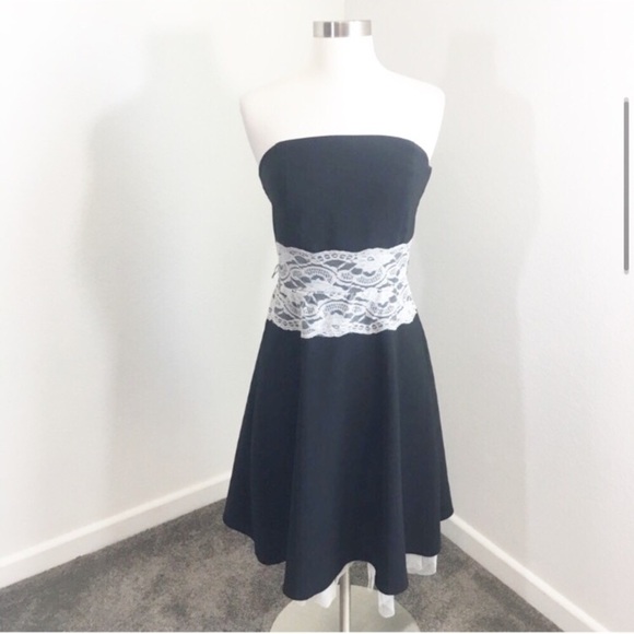 Ruby Rox black lace strapless dress - Picture 2 of 8